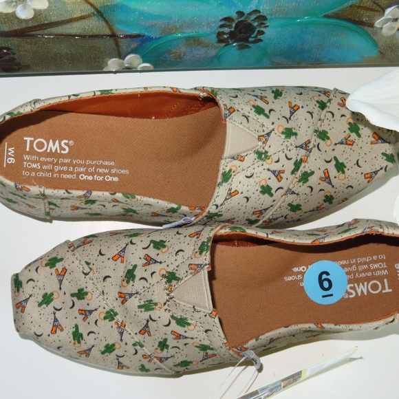 *NEW* Toms Classic Oxford Tan Teepee Flats Sz 6 - Picture 7 of 8